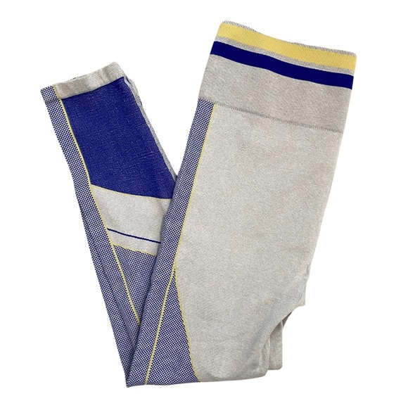 Fabletics Leggings - Picture 2 of 3